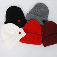 Kalp desen örgü şapka kubbe moda çift işlemeli sıcak bere şapkası