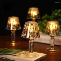 Nachtlichter Flameless LED Candle Light Crystal Lampe Transparent Muschelschisch