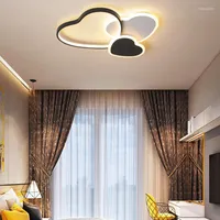 Потолочные светильники северно -черное белое сердце светодиодные светильники для гостиной ресторан кованая железная алюминиевая полоса дома лампа украшения