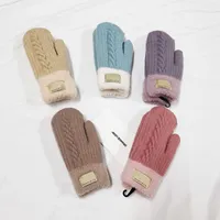 Australia Designer Knitted Gloves Winter Fleece Mittens Trendy Letter Knitting Mitts Women Girls Plush Glove Outdoor Riding Mitten Xmas