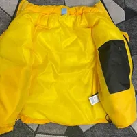 2023 Myie Winter Yellow Down Jacket Men's Nocta Diseñador Down Back Big Big Grosido Chaqueta de pan Men y mujeres Cálido