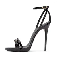 Chaussures habillées 2022 Black Party High Heels for Women lanif Sandals d'été élégants Ladies Sexy Sangle de cheville plate-forme à talons Big Taille