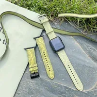 Zielone pasy zegarkowe pasma mody opaska na rękę designer do obserwacji Top Watchbands skórzany pasek Bransoletka 42 mm 38mm 40 mm 44 mm iwatch 3 4 5 SE 6