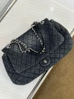 Luxury Women Bag Denim Cadena de bolsas de hombro Vintage Gran capacidad XXXL Fashion 2022 Personalidad Canvas Crossbody Bag Designer Clamshell