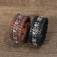 Retro -Schädel -Armbänder Leder Armreifen Manschettenknopf Verstellbare Mehrschicht -Wrap -Armband Armband für Männer Frauen Will und Sandy Mode Schmuck