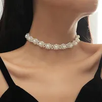 Chains Elegant Imitation Pearls Choker Necklace Vintage Flower Bead Chain Jewelry For Women Fashion Wedding Birthady Gift