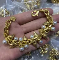 Nuevo collar de gargantillas dise￱adas Collar Mujeres Collares de cadena gruesa Pearls Greca Greca Spikes Medusa Retrato Punk Style Designer Jewelry NV0Q1