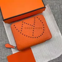 محفظة قصيرة تصميم محفظة جلدية حقيقية محفظة العلامة التجارية المصممة للنساء.