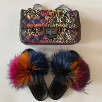 Women Fur Slippers Shoes Bag Set Fluffy Real Fox Fur Slides Furry Fur Flip Flop Woman Graffiti Handbag Rainbow Wallet Shoes Set2133