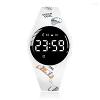 Wristwatches 2022 Woman Sport Fitness Smart Watches Pedometer Waterproof Men Digital Watch LED Alarm Clock Relogio Feminino