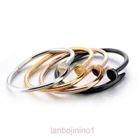Projektant Bransoletka Carti Diamond Charm Bracelets Nowe bezbarwne 925 Mała design paznokcie bransoletka kobieca japońska i koreańska mantianxing b