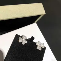 Brand Pure 925 Sterling Silver Earrings 3 Leaf Clover Flower Full Diamond Stud White Gold 9252914