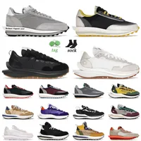 2023 Quality Sacai LDV Waffle Running Shoes For Mens Blazer Vaporwaffle Black Gum Sail Fragment Grey LDVWAFFLE MEN Kvinnor utomhus sneakers Trainers