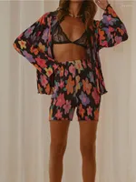 Женские спортивные костюмы 2022 повседневные свободные шорты Set Loungewear Streetwear Женщины цветочные 2 штуки с плиссированными нарядами с длинным рукавом рубашкой пуговицы