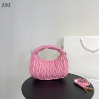 miu Hobo handbag one-shoulder bags under armpit bag a fashionable leisure style bag miu Fold type