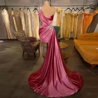 Pink Velvet Short Evening Dresses One Shoulder Appliques Shiny Sequins Celebrity Gown Thigh Length Long Train Special Party Wears
