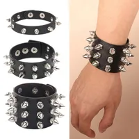 Link Armbänder Punkarmband für Männer Frauen - Goth Black Leder Armband mit Metallspike -Nieten verstellbar