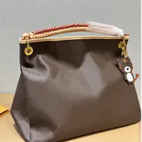 Designer Handtaschen künstlerische MM -Bag -Tasche Frauen Einkaufstaschen Umhängetasche große Kapazität Leder