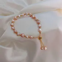 Korean Style Simulation Pearl Bracelet For Woman Luxury Zircon Bee Pendant Jewelry Gifts Charm Bracelets260e