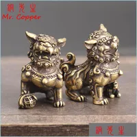 Decorative Objects Figurines 1Pair Pure Copper Lucky Lion King Figurines Miniatures Desk Ornaments Antique Bronze Chinese Animals St Dhfxm