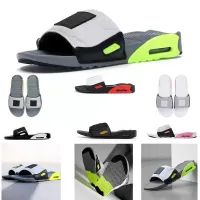 Slippers Flip Flops Men Sandal Beach Loafers Fashion Flat Foam Runner Black Resin 2021 90 Cushion Size 36-45 Ngz