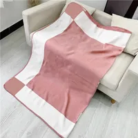 6 Colors Unisex Brand Blankets Vintage Letter Print Men Women Blanket Birthday Gift for Couple Soft Touch Wool Carpet3101