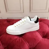 Top Men Women Casual Scarpe Casual Designer Bottom Spikes Caskes Fashion Sneakers Black Red White Lething Shoes Low-top Size35-45 Mkjkkk000002