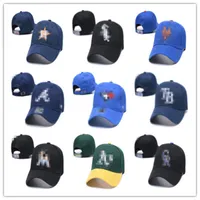 fashion style Football Snapback Adjustable Snapbacks Hats Sports Team Quality Caps For Men And Women bone Baseball Cap mixed order