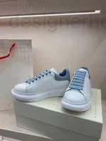 Dress Shoes designer McQueen's New Jelly Blue Tail Lacquer Leather Casual Small White for Men and Women High soled Sneakers Couple's Fashion B1WA