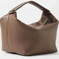 Fashion Tote Black Bag Cowhide Lunch Sac Les Bains Totes extrêmement simple sac à main Femmes Américain Style
