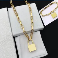 Fashion Lock Chain Bracelets for Women Love Designers Link Bracelet Necklace Pendant Street Brace Lace Gift Ladies Hand Chain with224O