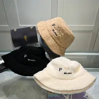 가을 겨울 버킷 모자 따뜻한 가짜 모피 푹신한 벨벳 페도라 야외 접이식 어부 모자 디자이너 모자