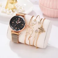 Wristwatches 5pc Set Women Watches Starry Sky Magnet Buckle Fashion Bracelet Wristwatch Roman Numeral Simple Clock Gift