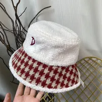 Mens Designer Bucket Hat Beanie Hats Womens Casquettes Snap back Four Seasons Fisherman Sunhat Unisex Outdoor Casual Fashion