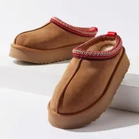 Australie femme Snow Boot Tasman Slippers Designer Femme Real Leather Platform Tazz chaussures de fourrure Boots épais Bottnut d'hiver Bottom