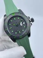 Classic Mens Automatic Movement Watches Green Rubber Strap Mechanical Movement Man Wristwatches Black Stainless Steel Wristwatch Fashion Designer Male Clock