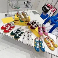 Tasarımcı Sıradan Ayakkabı Erkek Kadın Gazelle Sneakers Kadife Patchwork Retro Eğitmenler Ortak Masarlı Bayanlar Sneaker Chaussures İşlemeli Mektuplar