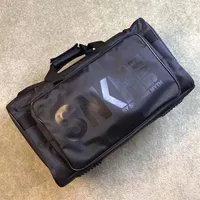 SNKR Gym Bag Bag Outdoor Bags Multifunctional Package Portable Backback Package Package عالية السعة حزمة كتف واحد السفر B2758