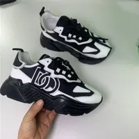 2022 Designer Shoes Men Luxury Designers Sneaker Women Platform Leather Casual Shoe Low Top Lace Up Sneakers With Clear Sole New Trainers mkpum000002