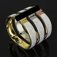 2022 Nytt modepar Bröllopsarmband Märke Luxury Full Diamond H Designer Armband för kvinnliga smycken