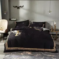 أزياء مصمم الأسود مجموعات الفراش لحاف كوين كينج حجم السرير مجموعة الأغطية أغطية السرير سدادات 263D