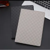 Fashion Square Pattern Tablet PC Stand Leather Case com capa de PC rígida para iPad mini 1234 iPad Pro 9 7 10 5 Air 2 Dorma2371 à prova de choque