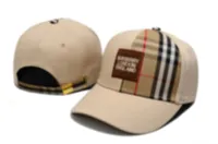 Cap de beisebol de luxo ao ar livre Cap da primavera e ver￣o Cartas de moda Ajusta Menino Mulheres Caps Hip Hop Classic Hat Chap