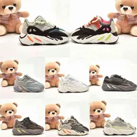 700 V2 Crian￧as Courant Chaussures Baby Toddler Kid Shoes Sneakers Ouest Yez Enfant Boys et Filles Pour Enfants 26-35 Moda 2306E