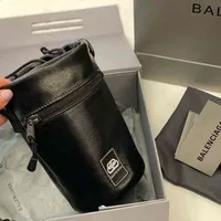 Explosieve handtassen Balencigas Fashion Bags Designer Heren Kettle General Type Messenger 2022
