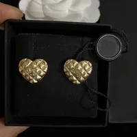 2022 New Love Heart Designer Stud Earring for Women 18K Gold Rhombus Geometry Sweet Ear Rings Party Jewelry