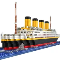 Titanic 1860pcs Ship 3D Mini DIY Building Blocks Toy Titanic Boat Model Education Collection Birthday Present for Children 210901257Y
