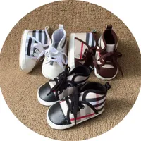 Bebek Ayakkabıları Yeni doğan Erkek Kızlar İlk Yürüyüşçüler Çocuklar Küçük Sabitler Dantel Yukarı Pu Saborlar Prewalker Bebek Beşik Ayakkabı181V