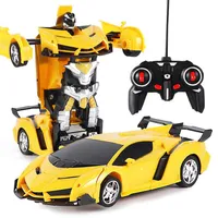 Nuovo RC Transformer 2 in 1 RC Auto Driver Sports Cars Drive Transformation Robots Models Remote Control Car Fighting Toy Gift Y200317257P
