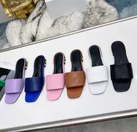 Topkwaliteit dames slippers platte lederen sandalen buiten casual hakken slipper zomer ontwerper luxe mode dames strand flat flip flops